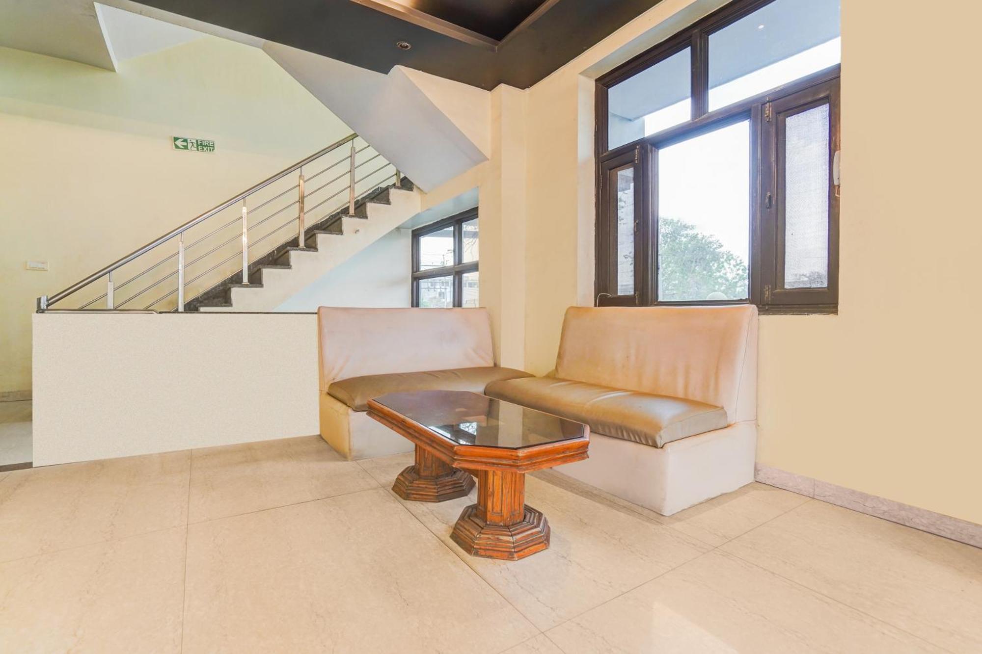 Super Townhouse Sikar Road Jaipur Formerly Hotel Aroma Inn Bagian luar foto