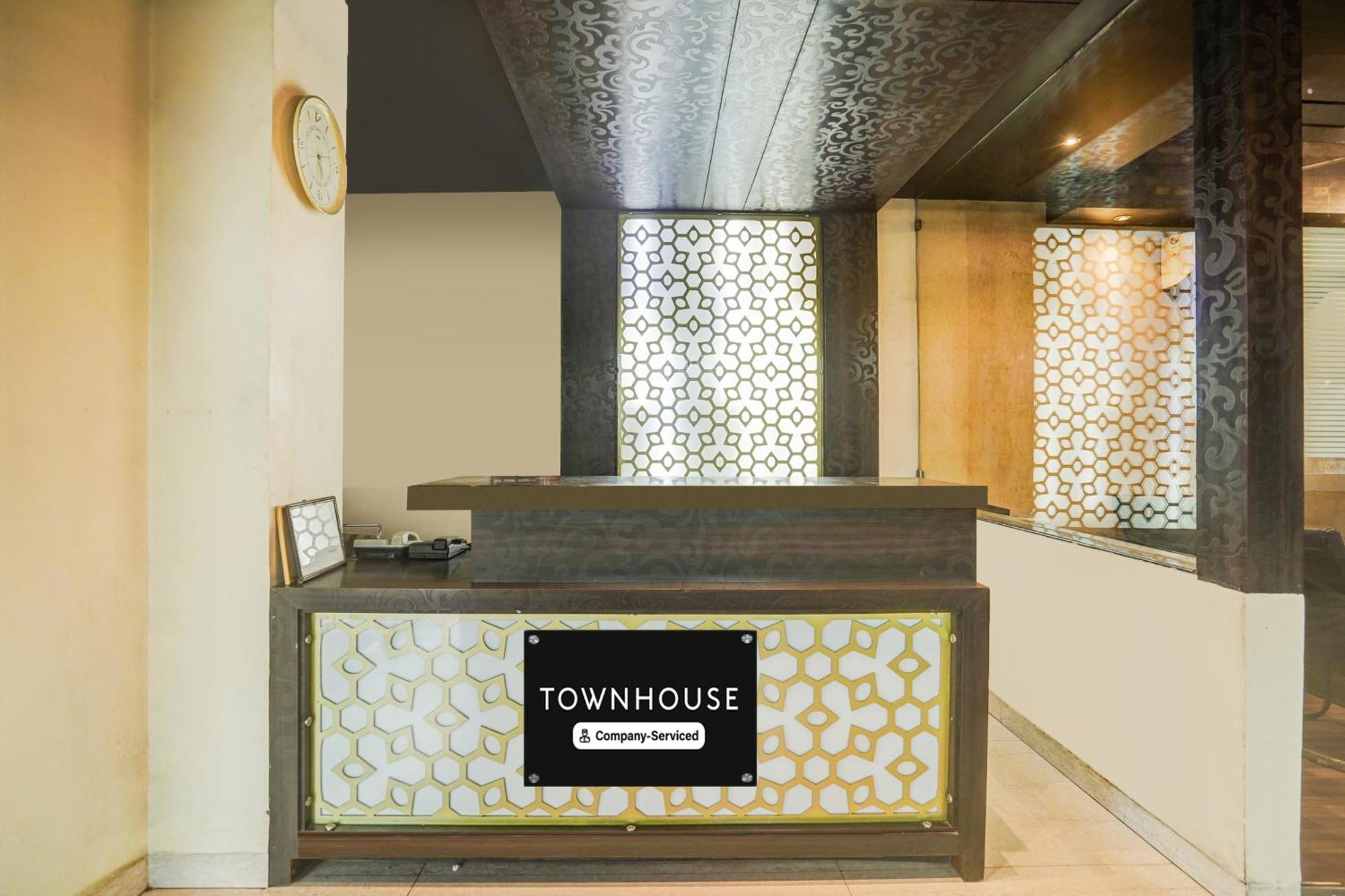 Super Townhouse Sikar Road Jaipur Formerly Hotel Aroma Inn Bagian luar foto
